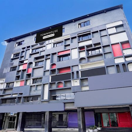 ホテル Super Townhouse Nagpur Railway Station エクステリア 写真